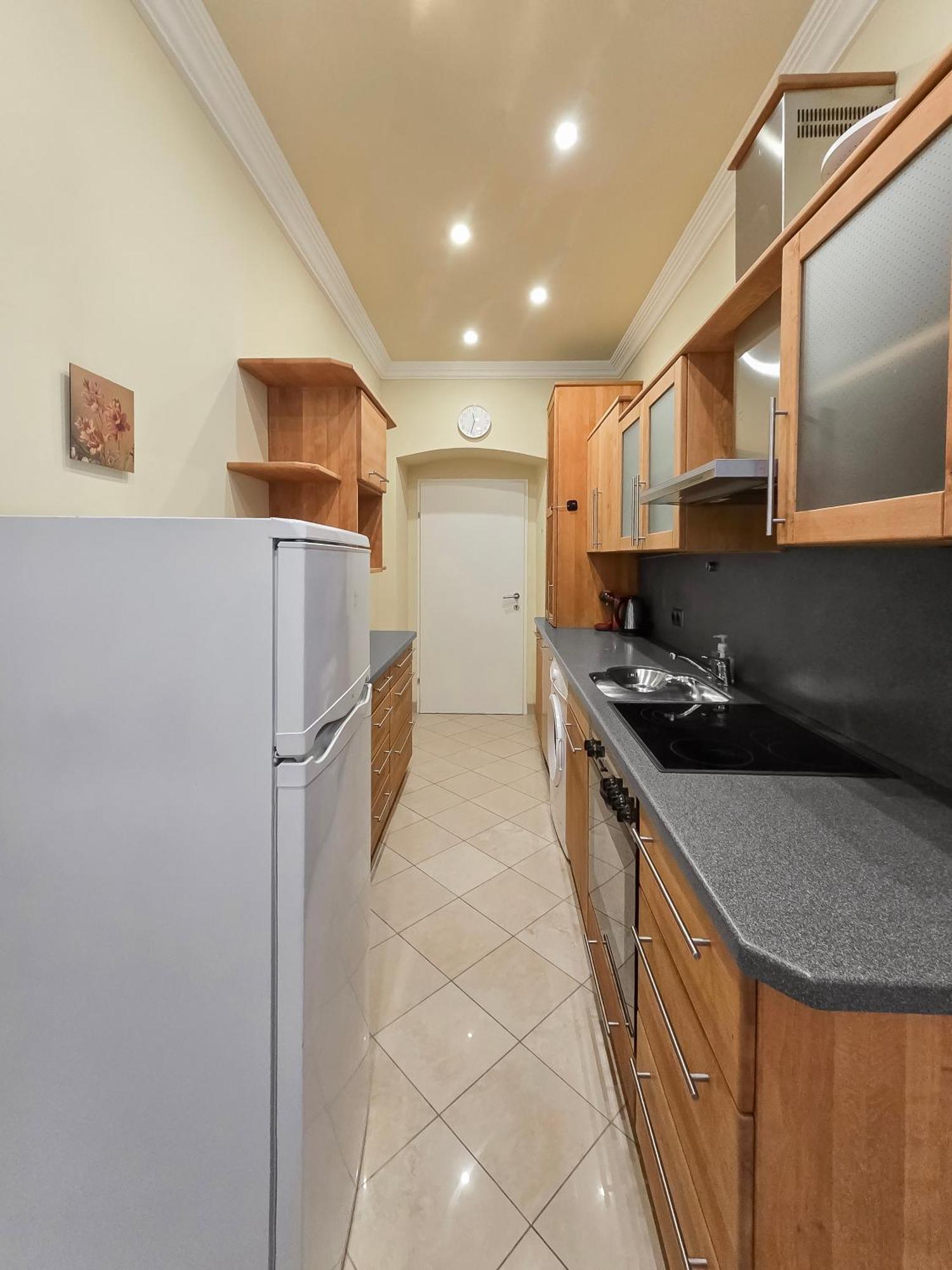 King-Size Comfort In Three Bedrooms Bécs Kültér fotó