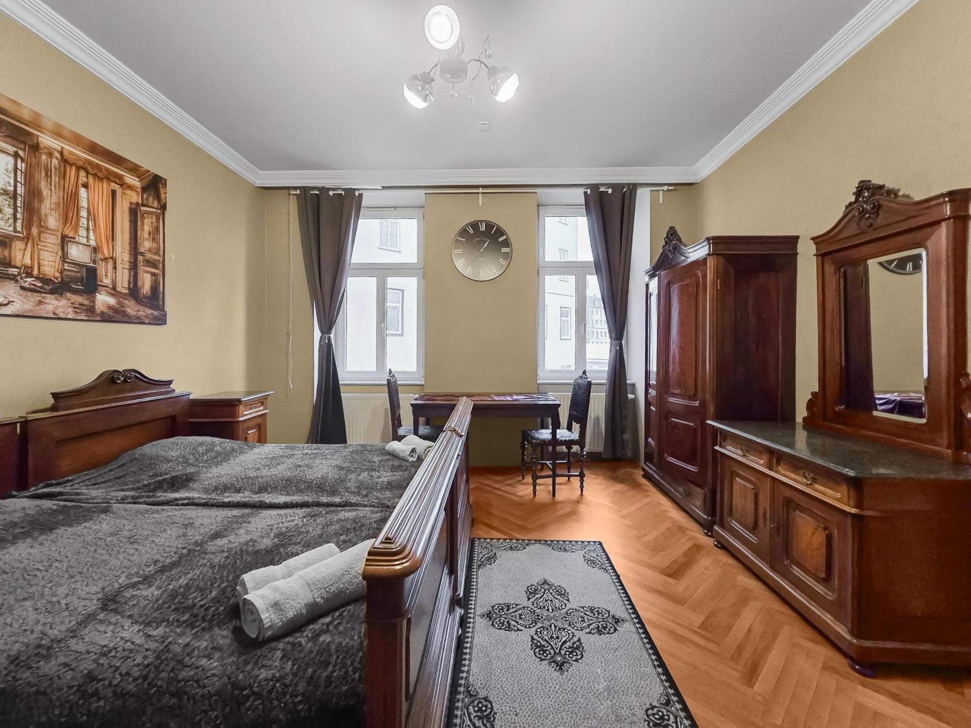 King-Size Comfort In Three Bedrooms Bécs Kültér fotó